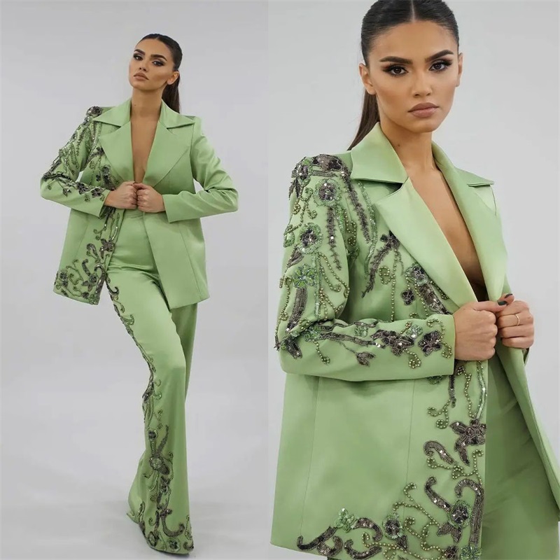 Women Luxury Formal Wear - Designer สีเขียวซาตินผู้หญิงชุดหรูหราลูกปัด Applique งานแต่งงานอย่างเป็นทางการชุดราตรี 2 ชิ้นเสื้อ