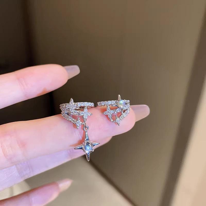 ต่างหูเพทายแบบไม่เจาะหู 1 คู่  - Formal Wear Jewelry For Women บทวิจารณ์และราคา